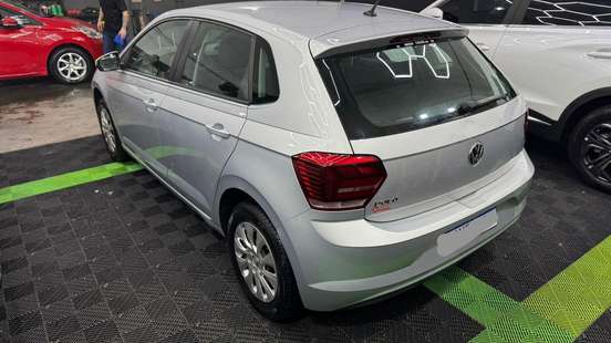 VOLKSWAGEN-POLO-1.0 MPI TOTAL FLEX MANUAL VOLKSWAGEN-POLO-2019