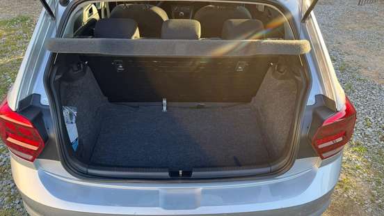 VOLKSWAGEN-POLO-1.0 MPI TOTAL FLEX MANUAL VOLKSWAGEN-POLO-2019