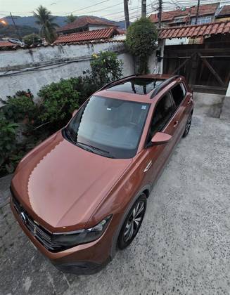 VOLKSWAGEN T-CROSS 1.0 200 TSI TOTAL FLEX COMFORTLINE AUTOMÁTICO