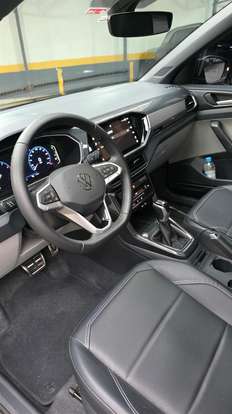 VOLKSWAGEN-T-CROSS-2024