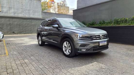 VOLKSWAGEN-TIGUAN-2019
