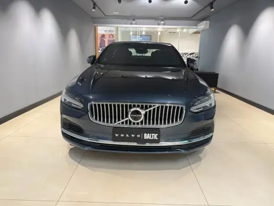VOLVO-S90-2021