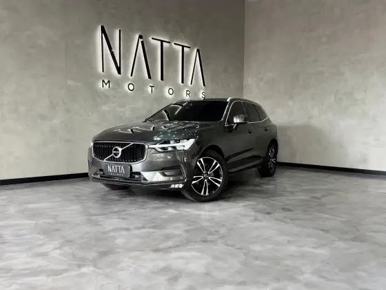 VOLVO XC60 2.0 T5 GASOLINA MOMENTUM AWD GEARTRONIC VOLVO XC60 2.0 T5 GASOLINA MOMENTUM AWD GEARTRONIC