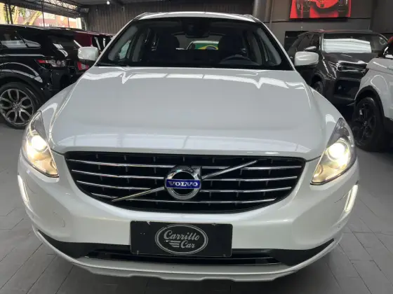 VOLVO XC60 2.0 T5 MOMENTUM GASOLINA 4P AUTOMÁTICO VOLVO XC60 2.0 T5 MOMENTUM GASOLINA 4P AUTOMÁTICO