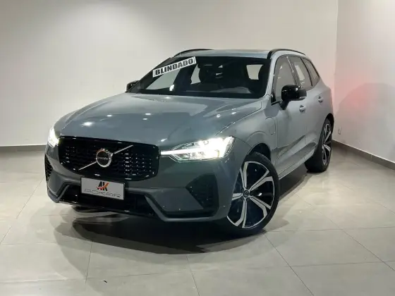 VOLVO XC60 2.0 T8 RECHARGE ULTIMATE DARK AWD GEARTRONIC VOLVO XC60 2.0 T8 RECHARGE ULTIMATE DARK AWD GEARTRONIC