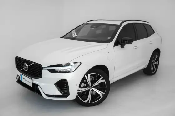 VOLVO XC60 2.0 T8 RECHARGE ULTIMATE DARK AWD GEARTRONIC VOLVO XC60 2.0 T8 RECHARGE ULTIMATE DARK AWD GEARTRONIC