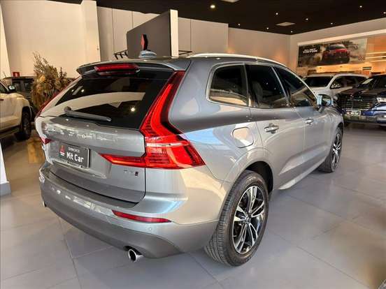 VOLVO-XC60-2019