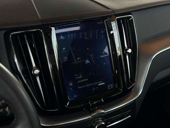 VOLVO-XC60-2.0 T5 GASOLINA MOMENTUM AWD GEARTRONIC VOLVO-XC60-2019