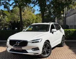 VOLVO XC60 2.0 T8 HYBRID MOMENTUM AWD GEARTRONIC VOLVO XC60 2.0 T8 HYBRID MOMENTUM AWD GEARTRONIC