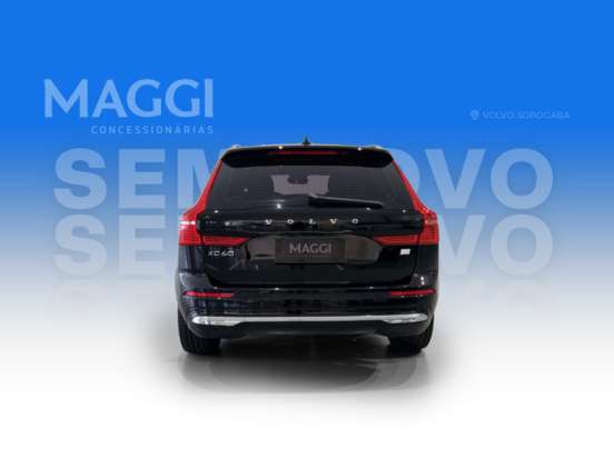 VOLVO-XC60-2024
