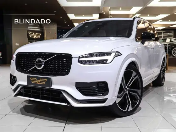 VOLVO XC90 2.0 T8 RECHARGE ULTIMATE DARK AWD GEARTRONIC VOLVO XC90 2.0 T8 RECHARGE ULTIMATE DARK AWD GEARTRONIC