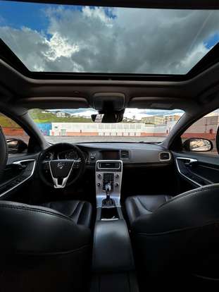 VOLVO-S60-2016