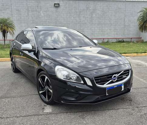 VOLVO-S60-3.0 T6 R-DESIGN AWD GASOLINA 4P AUTOMÁTICO VOLVO-S60-2011