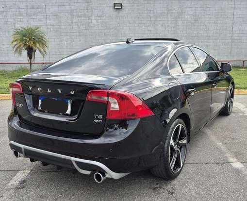 VOLVO-S60-2011