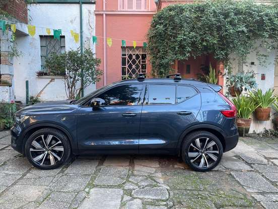 VOLVO-XC40-1.5 T5 RECHARGE R-DESIGN GEARTRONIC VOLVO-XC40-2022