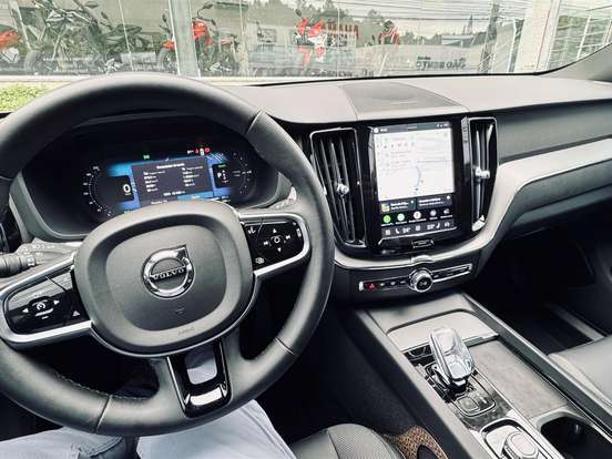 VOLVO-XC60-2.0 T8 RECHARGE ULTIMATE DARK AWD GEARTRONIC VOLVO-XC60-2023