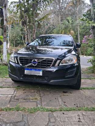 VOLVO-XC60-2010