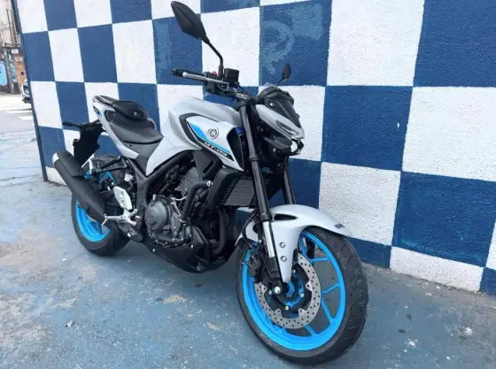 YAMAHA MT-03 CONNECTED ABS YAMAHA MT-03 CONNECTED ABS