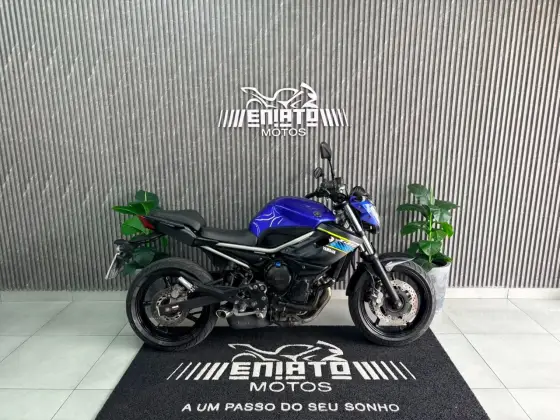 YAMAHA XJ6 N YAMAHA XJ6 N