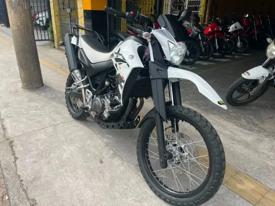 YAMAHA XT 660R 