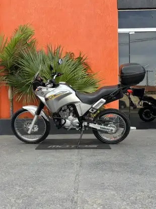 YAMAHA-XTZ 250 TÉNÉRÉ-2013