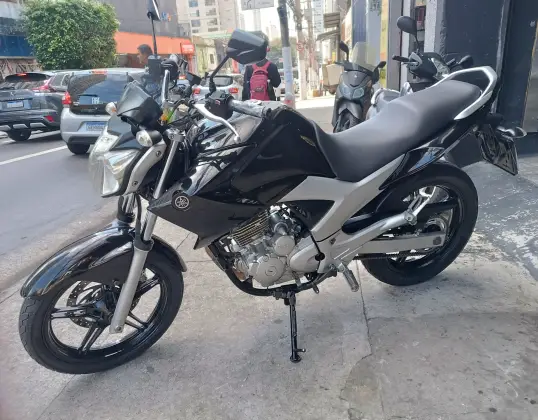 YAMAHA YS 250 FAZER YAMAHA YS 250 FAZER