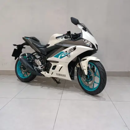 YAMAHA YZF R3 ABS YAMAHA YZF R3 ABS