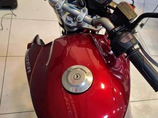 YAMAHA-FAZER 250IE LIMITED EDITION YAMAHA-FAZER 250IE LIMITED EDITION-2011