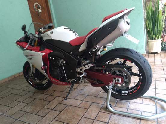 YAMAHA-YZF R1 YAMAHA-YZF R1-2009