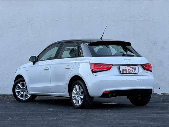 AUDI-A1-2014