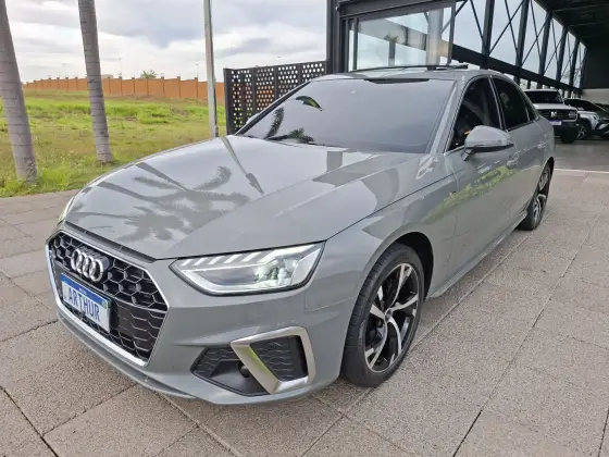 AUDI A4 2.0 TFSI GASOLINA PRESTIGE PLUS S TRONIC AUDI A4 2.0 TFSI GASOLINA PRESTIGE PLUS S TRONIC