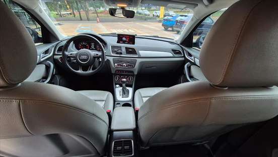 AUDI-Q3-2018