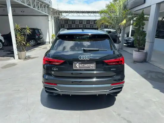 AUDI-Q3-2.0 40 TFSI GASOLINA PERFORMANCE BLACK QUATTRO TIPTRONIC AUDI-Q3-2022