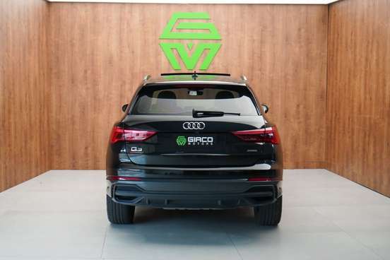 AUDI-Q3-2023