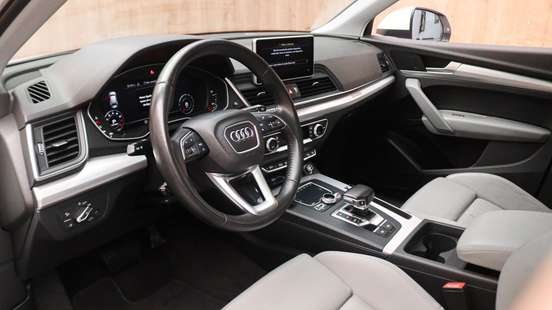 AUDI-Q5-2018