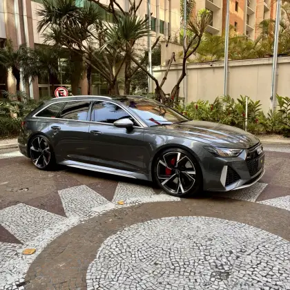 AUDI RS6 4.0 AVANT V8 TWINTURBO MHEV TIPTRONIC AUDI RS6 4.0 AVANT V8 TWINTURBO MHEV TIPTRONIC