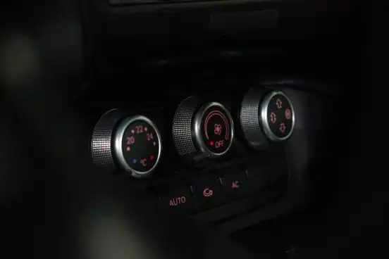AUDI-TT-2012
