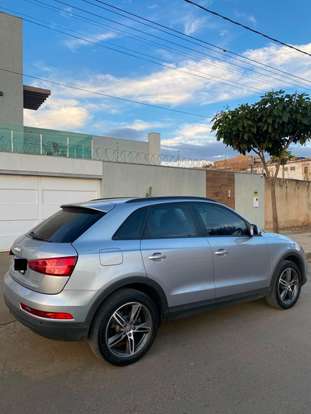 AUDI-Q3-2015
