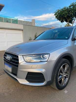 AUDI-Q3-2015