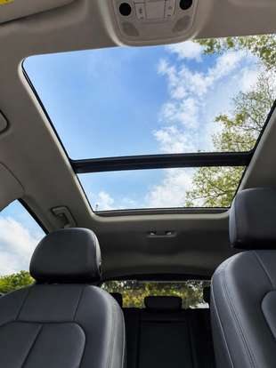 AUDI-Q3-2021