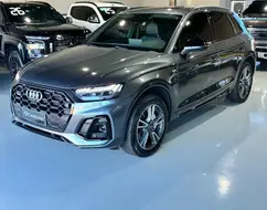 AUDI Q5 2.0 55 TFSIE PHEV PERFORMANCE BLACK QUATTRO S TRONIC AUDI Q5 2.0 55 TFSIE PHEV PERFORMANCE BLACK QUATTRO S TRONIC