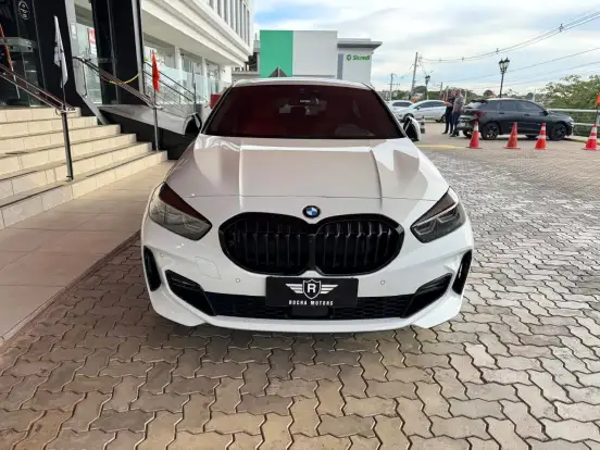 BMW-118i-1.5 12V GASOLINA M SPORT STEPTRONIC BMW-118i-2022