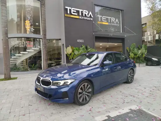 BMW-320i-2022
