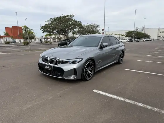 BMW 320i 2.0 16V TURBO FLEX M SPORT AUTOMÁTICO BMW 320i 2.0 16V TURBO FLEX M SPORT AUTOMÁTICO