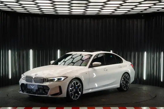 BMW 320i 2.0 16V TURBO FLEX M SPORT AUTOMÁTICO BMW 320i 2.0 16V TURBO FLEX M SPORT AUTOMÁTICO