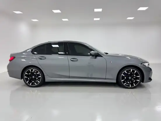 BMW-320i-2025