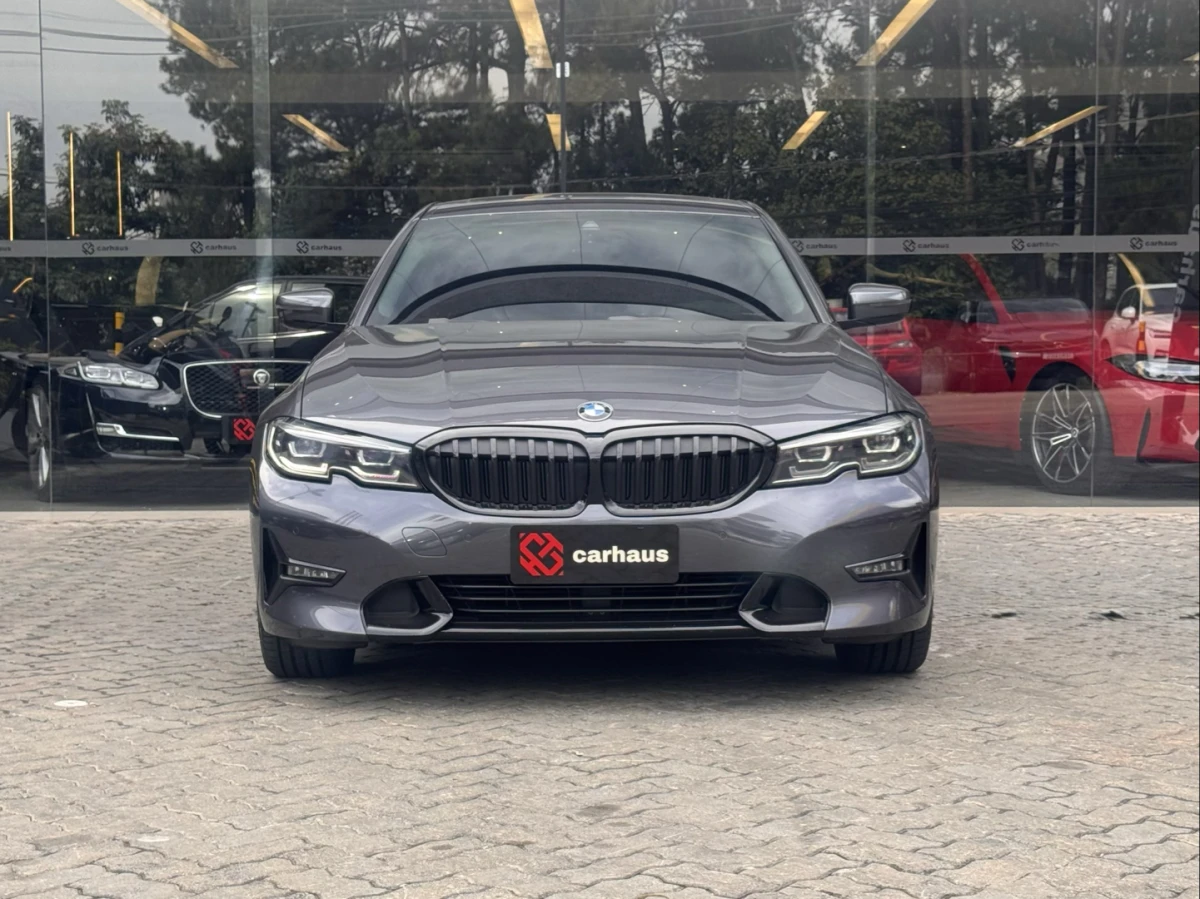 BMW 320i — foto 2