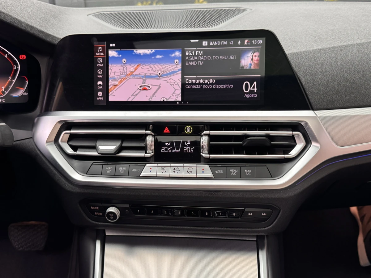 BMW 320i — foto 16
