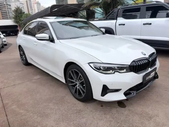 BMW 320i 2.0 16V TURBO GASOLINA SPORT GP AUTOMÁTICO BMW 320i 2.0 16V TURBO GASOLINA SPORT GP AUTOMÁTICO