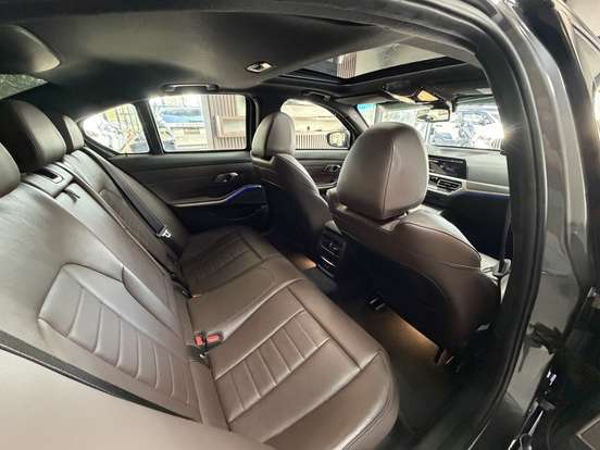 BMW-320i-2.0 16V TURBO FLEX M SPORT AUTOMÁTICO BMW-320i-2022